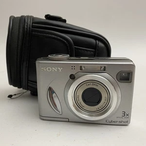 Sony Cybershot DSC-W5 Silver Y2K fotocamera digitale con custodia - testata - Foto 1 di 5