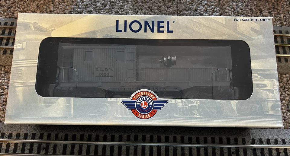 Lionel 6-29712 PWC O Gauge Lionel lines Searchlight Caboose #2420 - Image 1 of 1