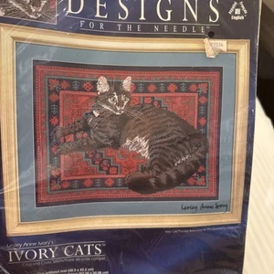 Vintage braun Tabby Katze auf Teppich Kreuzstich Kit Oma Kern Retro 17 x 12" - Bild 1 von 5