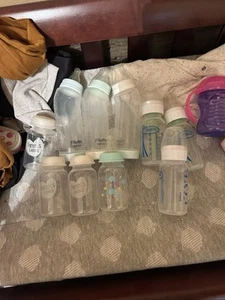 Assortment Of Baby Bottles - Picture 1 of 2