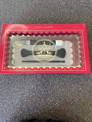 Juego de brochas de maquillaje Estee Lauder Foto 1 de 4
