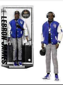 Barbie® Signature " Lebron James " Kenbassadors, Mattel HRM33 NEU&OVP In Hand! ✅ - Bild 1 von 3