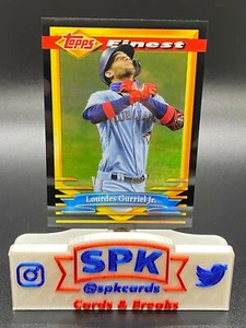 2021 Topps Finest Flashbacks LOURDES GURRIEL JR. BLACK REFRACTOR 8/25 #86 JAYS - Bild 1 von 2