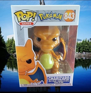 Charizard funko # 843 (nib) With Pop Protector  - Picture 1 of 7