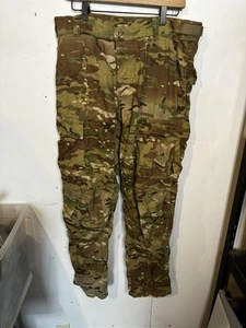 Pantaloni da combattimento USGI OCP Multicam Army FR ginocchiere ignifughe slot medio lungo - Foto 1 di 13