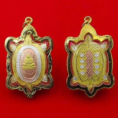 Rico Amuleto Tailandés Tortuga Buda Phaya Tao Ruean Yant Estuche Dorado Micrones Foto 1 de 4