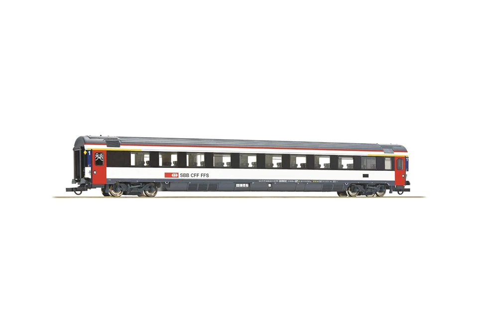 74634 / ROCO HO VOITURE VOYAGEURS SUISSE SBB CFF FFS N° 214-0