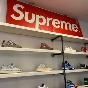 Supreme Everlast Folding Exercise Mat in Red, FW17 - New - Picture 1 of 3