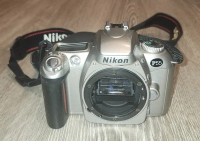 Cámara fotográfica Nikon F55 35 mm enfoque automático SLR cuerpo solo sin probar Foto 1 de 4