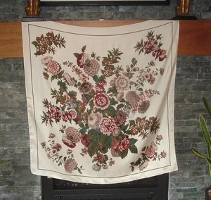 Vintage Echo Club 7 Schal Hergestellt in Japan 100 % Seide Elfenbein Blumenmuster Groß 34" Quadrat - Bild 1 von 5