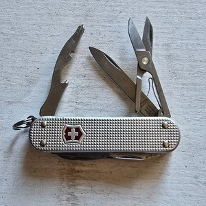 VICTORINOX SCHWEIZER ARMEEMESSER MINICHAMP 58MM EDC KNIFE SAK ALOX - Bild 1 von 5
