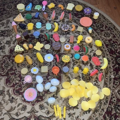 Enorme Lote de 100 piezas de pizza para perros calientes de sal y pimienta de juguete de colección  Foto 1 de 4