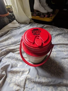 Vintage 1980s Pizza Hut 1/2 Gallon Water Jug Model 1502 by Gott - Picture 1 of 9