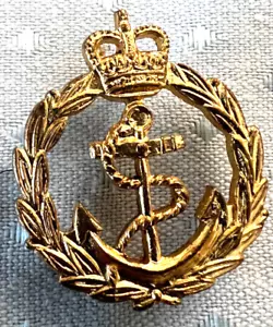 Naval Clip On Crown & Anchor Badge with Studs 25mm Dia x 10mm (D) - Picture 1 of 3