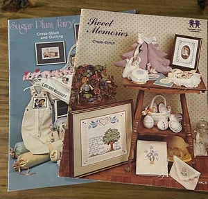 Lote de 2 libros vintage de patrones de punto de cruz colección Vanessa Ann 1981 - Imagen 1 de 6