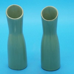 A pair of ceramic vases pastel green 7 1/4 " tall - Picture 1 of 5