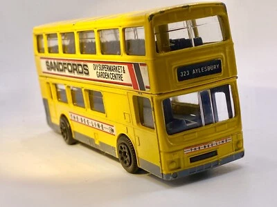 Metro Bus Corgi🔥1986 Metro Cammell Weymann - SANDFORDS BEE LINE - DIFÍCIL DE ENCONTRAR Foto 1 de 4