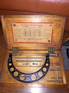 MICRÓMETRO EXTERIOR STARRETT NO. 224 6"" - 9"" - Imagen 1 de 5