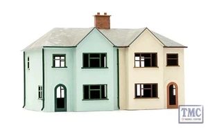 C057 Dapol OO Gauge PAIR OF SEMI DETACHED HOUSES plastic kit - Picture 1 of 1