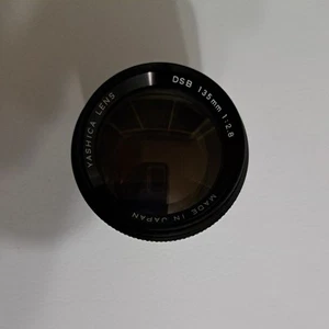 Yashica DSB 135mm f2.8 Telephoto Lens Mint in the Box made in Japan vintage - Picture 1 of 3