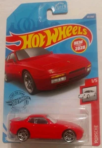 1/64 Hot Wheels Porsche 944 Turbo Red New for 2020  79242 - Picture 1 of 2