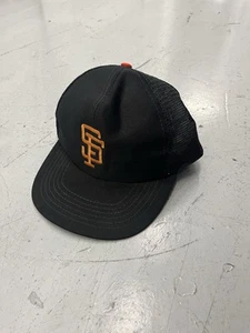 Vintage San Francisco Giants Trucker Hat 80s SF Cap MLB We Cover The World Black - Picture 1 of 7
