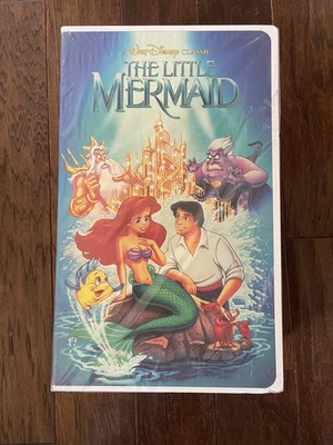 Disney Classic VHS в коробке шелковый сенсорный плед, 50 «70» русалочка Ариэль одеяло - Изображение 1 из 3