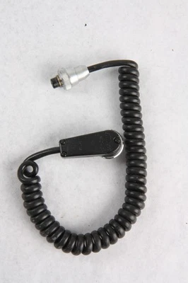 Original Nikon  MC-3 Cord.For pistol grip etc - Image 1 of 2