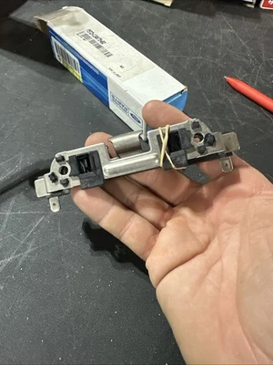 NEW OEM Ford 1995-2005 Explorer Ranger Horn Switch/Contact Ring F5TZ-13A875-BD - Image 1 of 4