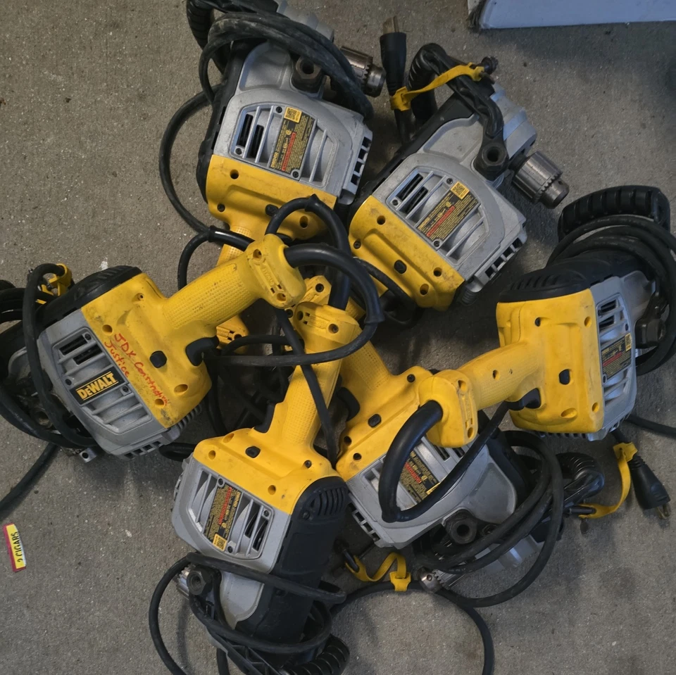 DEWALT DWD450 1/2 inch VSR Stud & Joist Drill with Clutch - Image 1 of 3