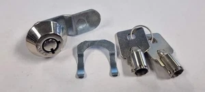 Toolbox Lock And Key Set - Picture 1 of 3