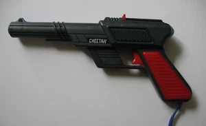 zx spectrum game zx spectrum CHEETAH LIGHT GUN spectrum defender light gun +2 - Picture 1 of 10