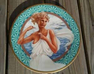 Vintage Oleg Cassini Most Beautiful Women Plate - Helen of Troy - Picture 1 of 5