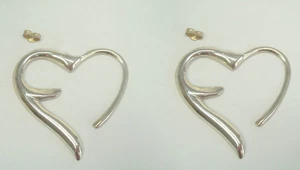 ORECCHINI a lobo con INIZIALE " F " a forma di CUORE in Argento 925 - Picture 1 of 2