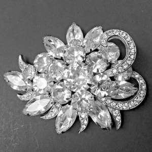 Prendedor o broche de diamantes de imitación Eisenberg firmado de colección (K-2).      - Imagen 1 de 5