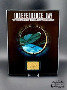 INDEPENDENCE DAY PROP - PRODUKTION HERGESTELLT ALIEN MODELL OBERFLÄCHENABSCHNITT - GERAHMT - Bild 1 von 3