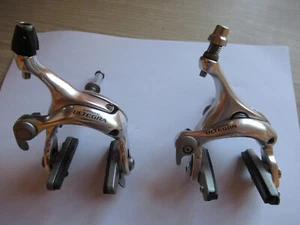 SHIMANO ULTEGRA RENNRAD FELGENBREMSEN BREMSSATTEL SET VORNE UND HINTEN - Bild 1 von 4