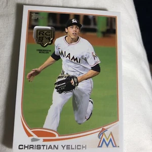 CHRISTIAN YELICH 2020 TOPPS ROOKIE RETROSPECTIVE #RCR-CY RC LOGO MEDALLION - Picture 1 of 3