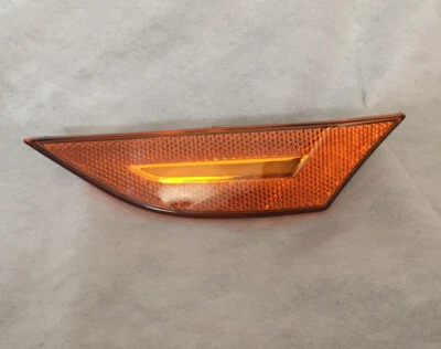 PORSCHE 911 991 LEFT SIDE MARKER LIGHT LAMP MARKER ASSEMBLY 99163125705 OEM - Image 1 of 4