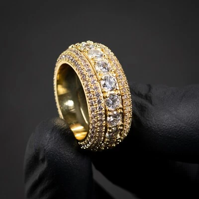 Elegante anillo de eternidad meñique chapado en oro amarillo con puntero de circonita helada hip hop para hombre Foto 1 de 4