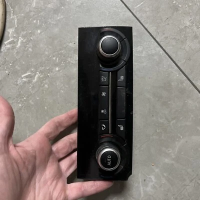 BMW ALPINA B7 XDRIVE 2011-2015 unidad de temperatura de control de clima de aire acondicionado trasero 9237120 Bb3 Foto 1 de 4