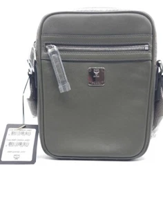 MCM Klassik Bandolera Bolso Mensajero Tortuga Marina Verde Visetos NUEVO CON ETIQUETAS MG230170 - Imagen 1 de 6