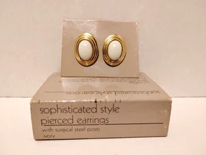 Pendientes perforados vintage 1986 Avon estilo sofisticado - marfil - Imagen 1 de 5