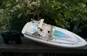 VTG Nikko Radio Control Sea Hawk RC Remote Control Speedboat 27 MHz Tested - Picture 1 of 15
