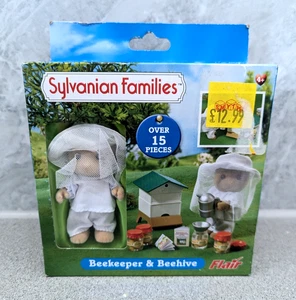 Sylvanian Families Imker und Bienenstock Set Imker Imker NEU - Bild 1 von 6