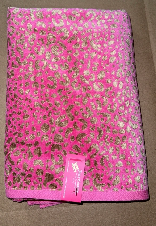 Toalha de banho Juicy Couture estampa de leopardo rosa 28 x 54 nova - Imagem 1 de 1