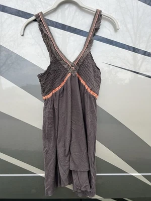 Babydoll vintage Y2K Free People gris crochet bordado camiseta sin mangas ajustada S Foto 1 de 4