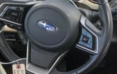 Subaru Legacy 2018 rueda del conductor airbag bolsa de aire OEM LKQ Foto 1 de 4