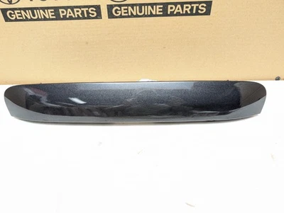 08 - 17 Buick Enclave Tailgate Garnish Molding w/ Camera, Lic Lights and Switch - Image 1 of 4