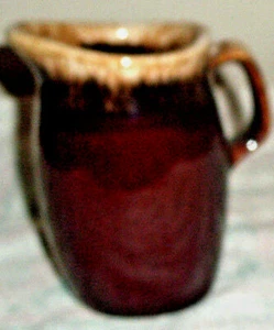 BROWN DRIP GLAZE 4" CREAMER - USA - Picture 1 of 2